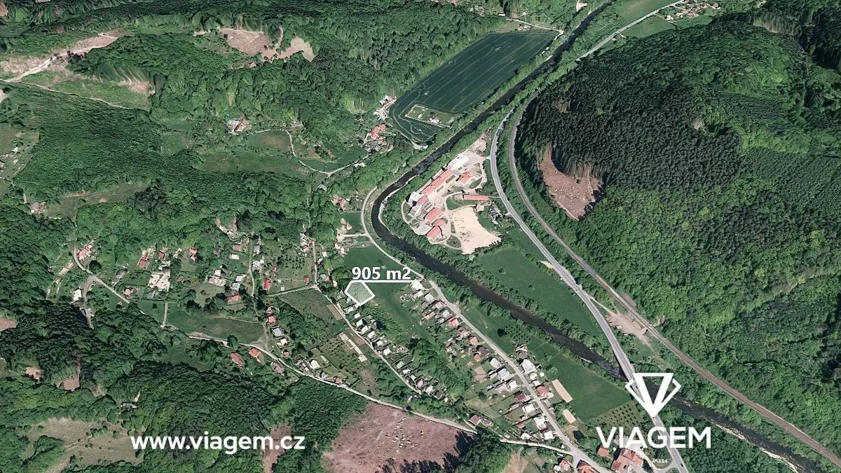 Prodej pozemku 905 m², Jarcová