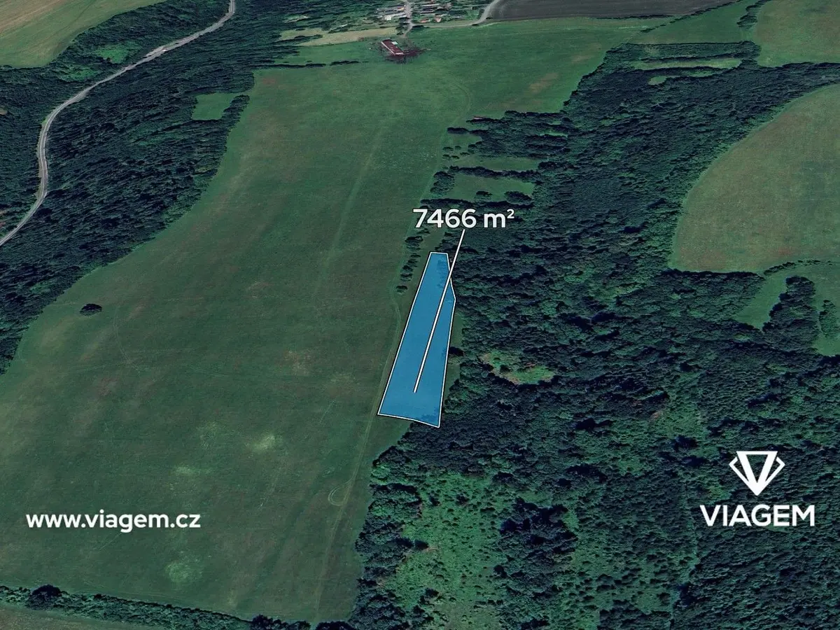 Prodej pozemku 4977 m², Stachov u Šternberka · Lipina