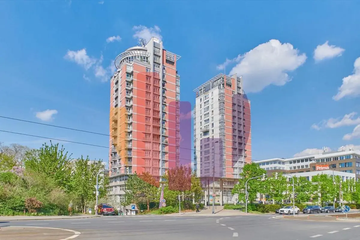 Pronájem komerčního prostoru 376 m², Vinohradská · Strašnice