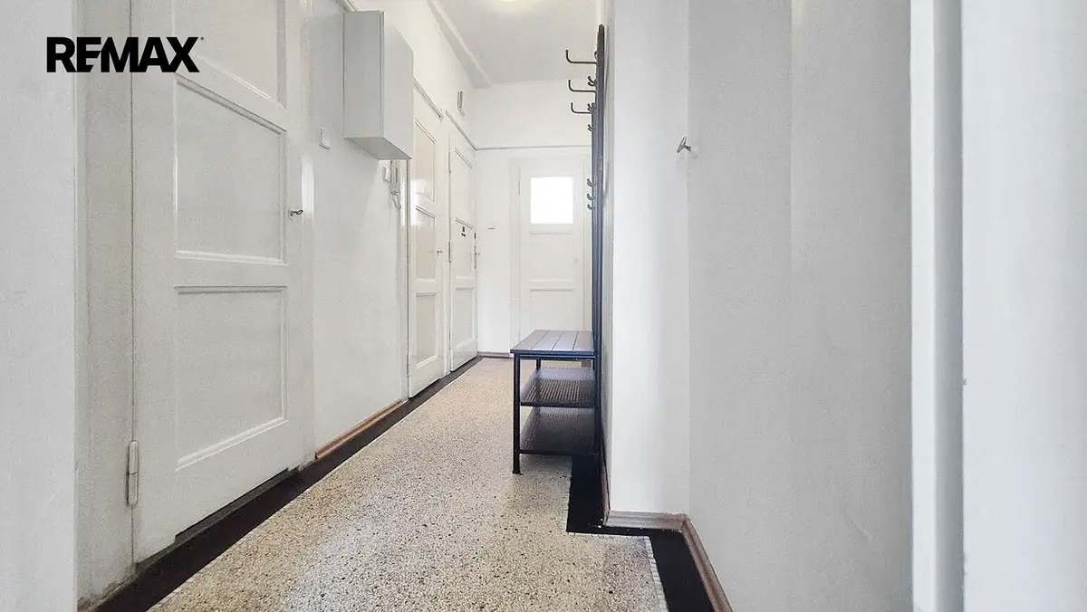 Pronájem bytu 1+1 47 m², Fráni Šrámka · Smíchov