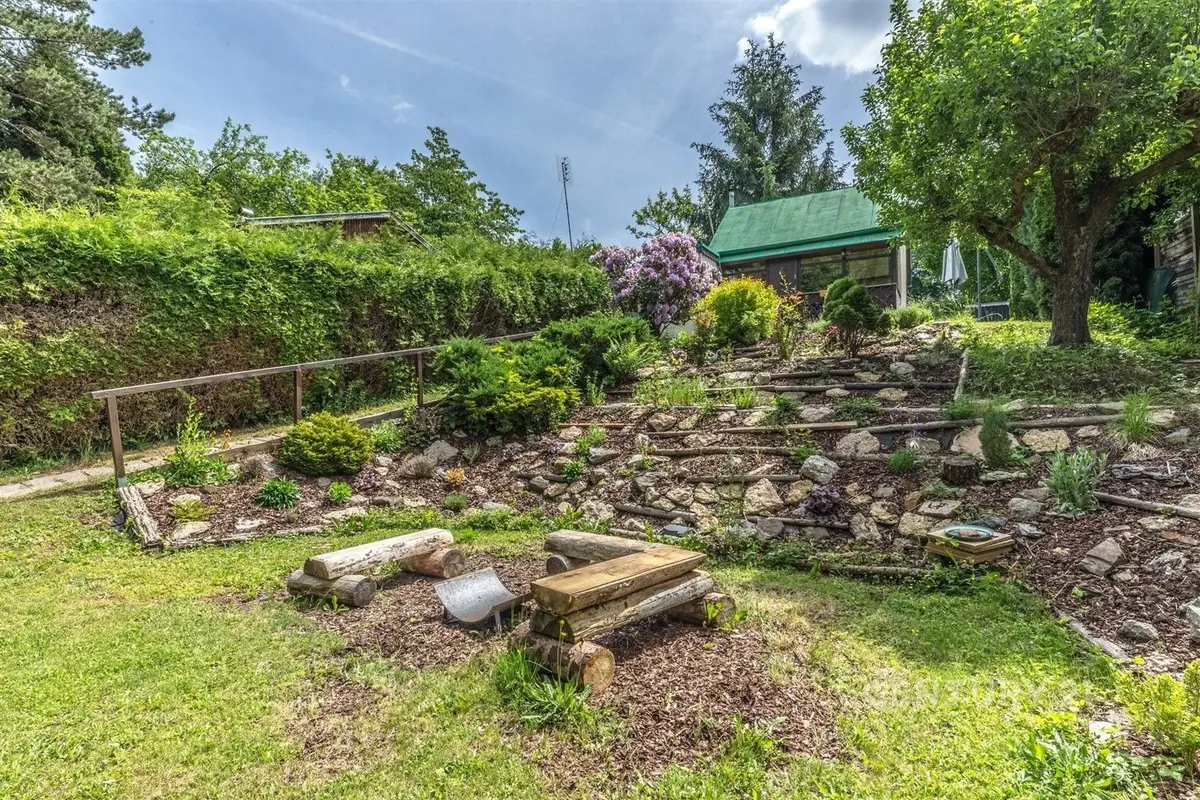 Prodej nemovitosti 48 m², Ke Studánce · Hrusice