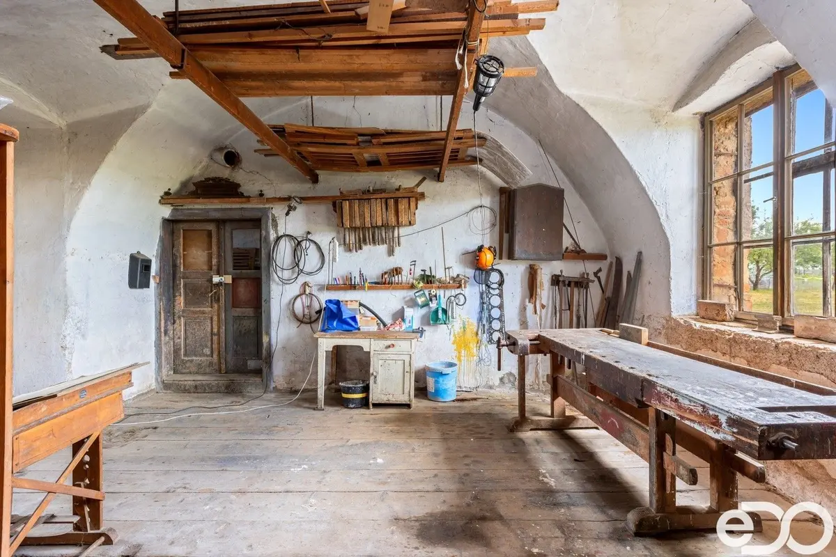 Prodej nemovitosti 212 m², Mokrovousy