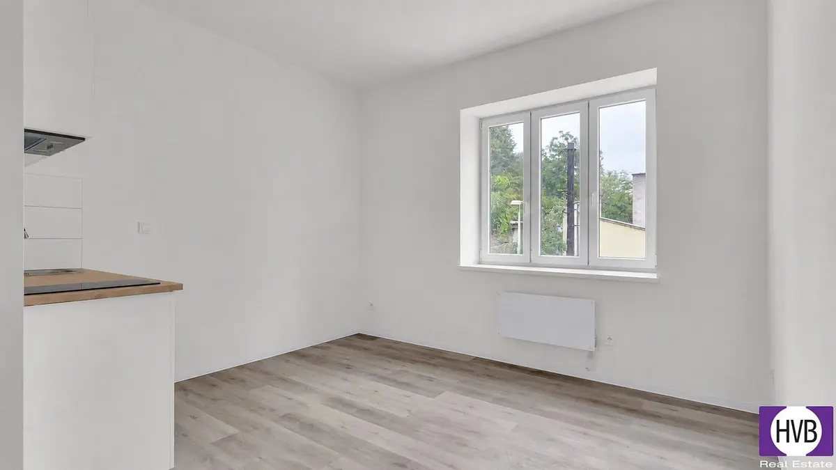 Prodej bytu 1+kk 18 m², Betlémské náměstí · Staré Město