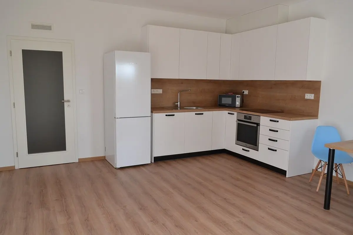 Pronájem bytu 2+kk 52 m², Vrchlického · Jihlava