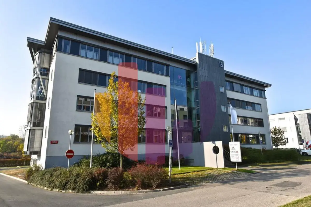 Pronájem komerčního prostoru 285 m², Pekařská · Jinonice
