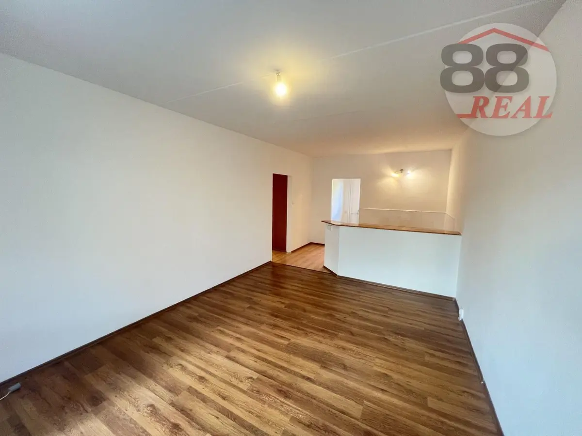 Pronájem bytu 4+1 77 m², Okružní · Klášterec nad Ohří