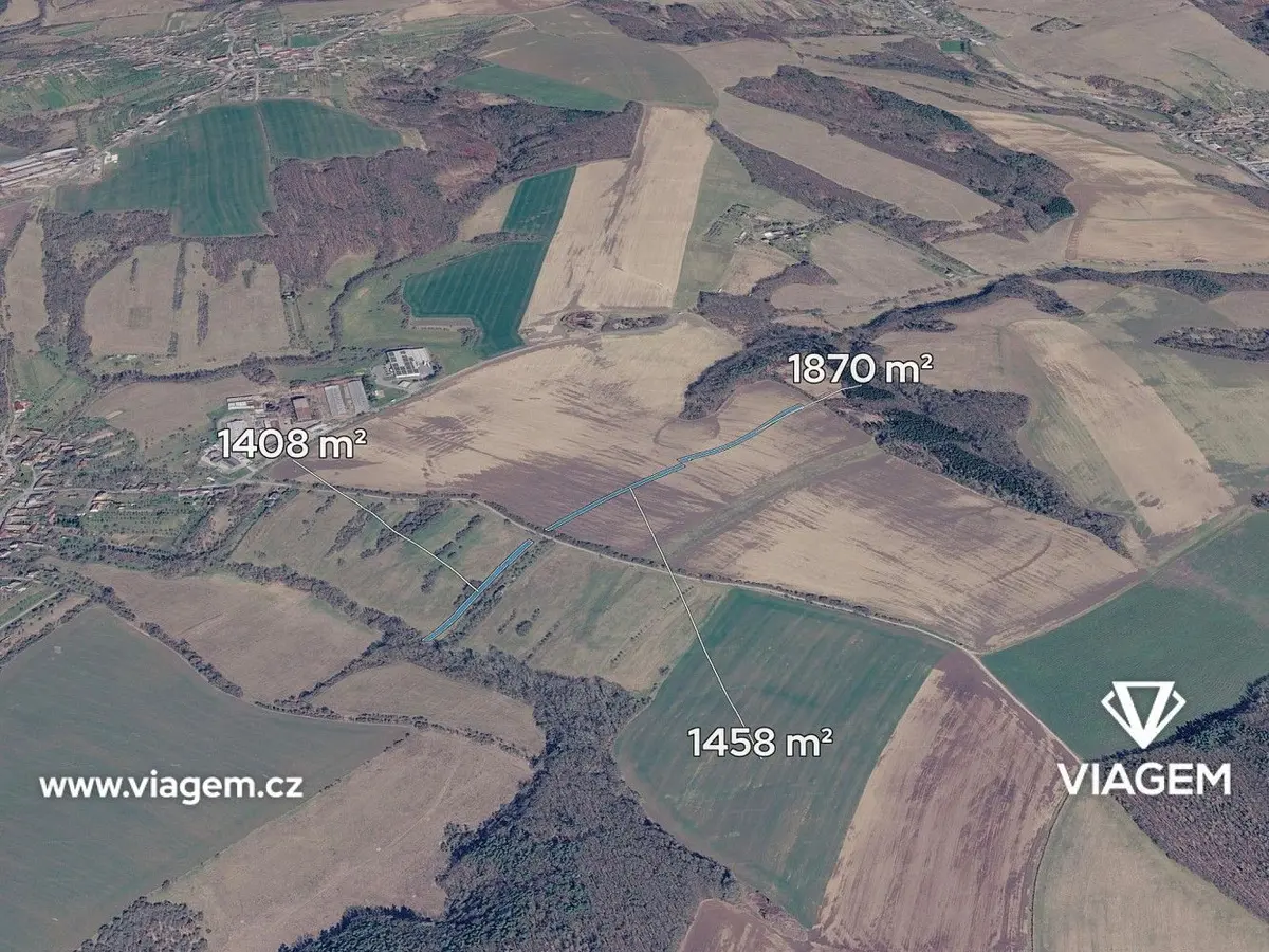 Prodej pozemku 2960 m², Dobrkovice