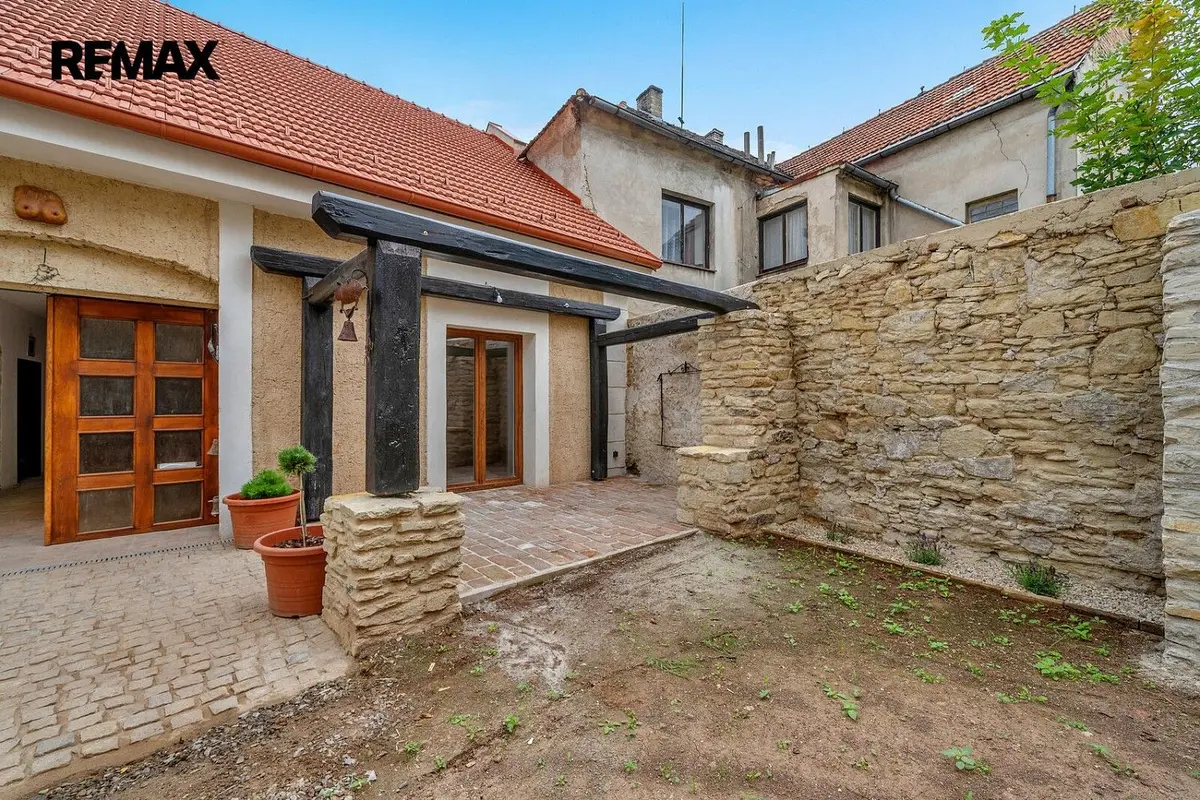 Pronájem bytu 2+kk 44 m², Sojovická · Lysá nad Labem