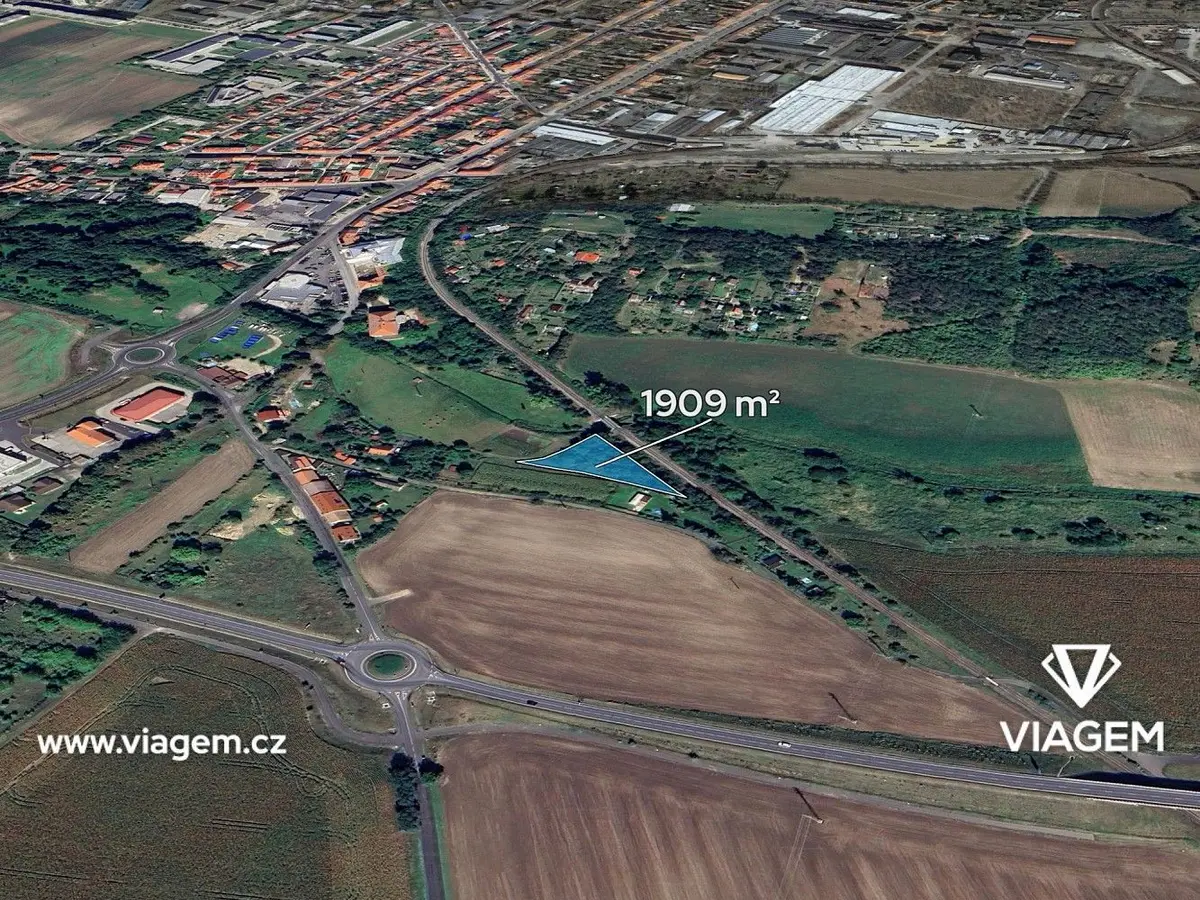Prodej pozemku 636 m², Roudnice nad Labem