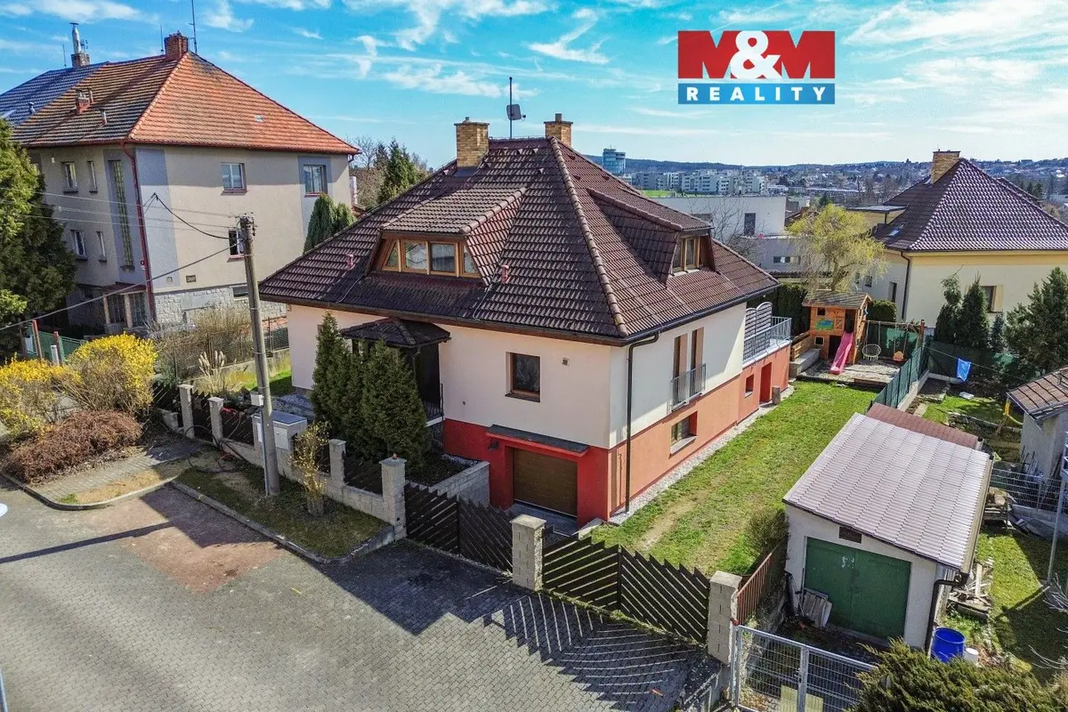 Prodej domu 271 m², Pod Bručnou · Hradiště u Plzně · Plzeň