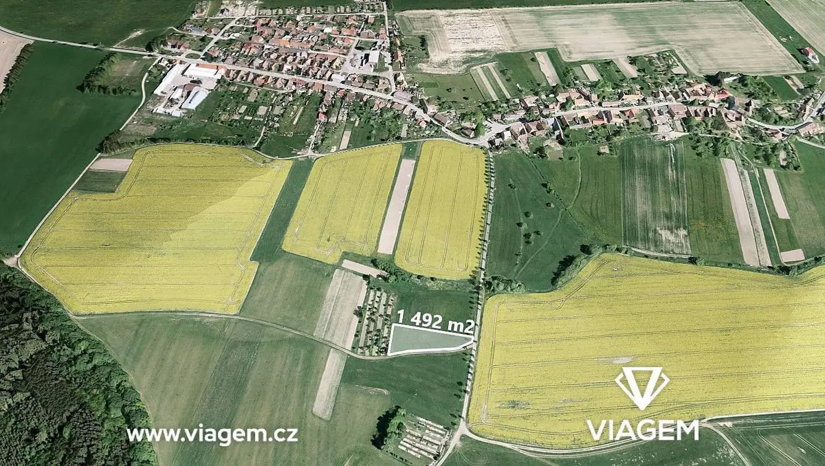 Prodej pozemku 994 m², Němčice