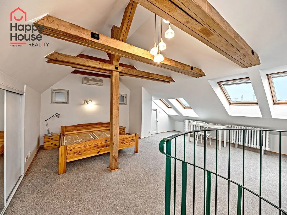 Prodej bytu 2+1 104 m², Moravská · Vinohrady