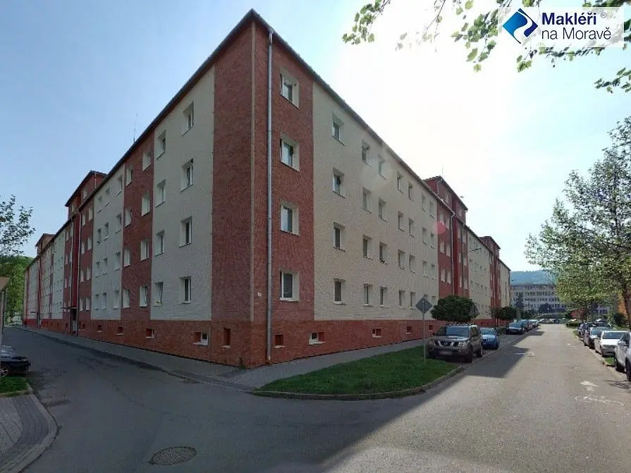 Prodej bytu 2+1 50 m², nám. Svobody · Vsetín
