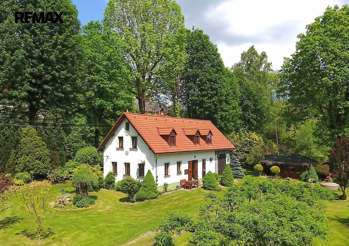 Prodej nemovitosti 190 m², Horní Řasnice