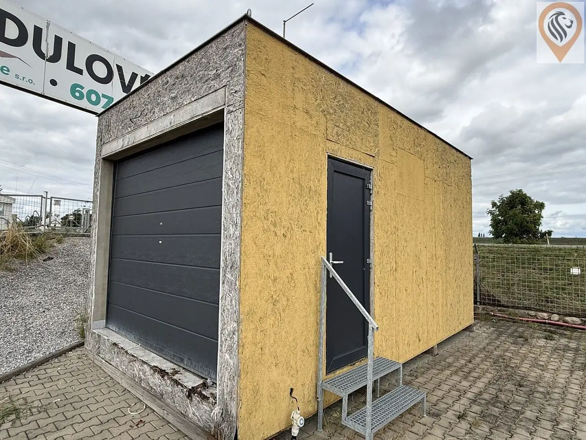 Prodej nemovitosti 15 m², Sadová u Sovětic · Sadová