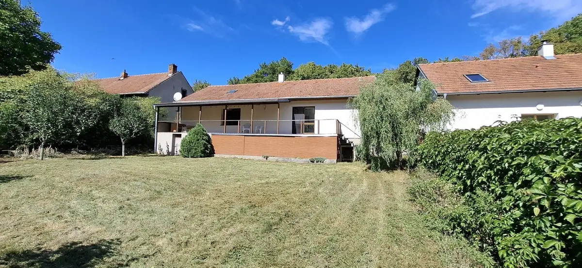 Prodej domu 100 m², Dvorek · Omice