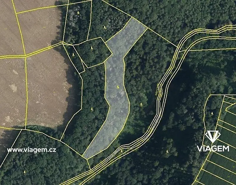 Prodej pozemku 7146 m², České Lhotice