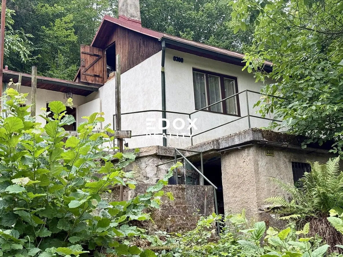 Prodej nemovitosti 38 m², Údolní · Hlásná Třebaň