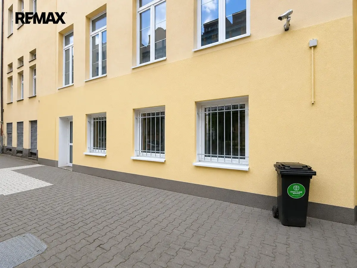 Pronájem komerčního prostoru 520 m², Zikmunda Wintra · Plzeň