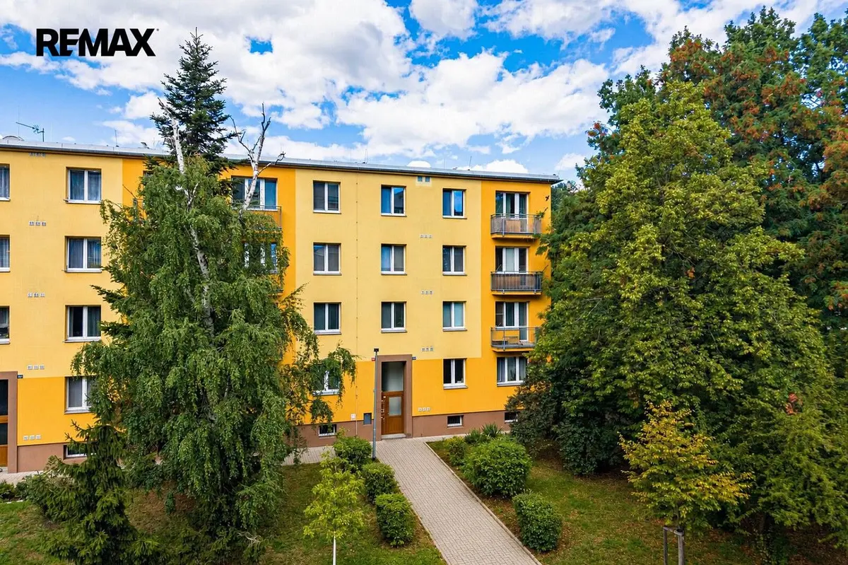 Prodej bytu 2+1 49 m², Zelenečská · Hloubětín