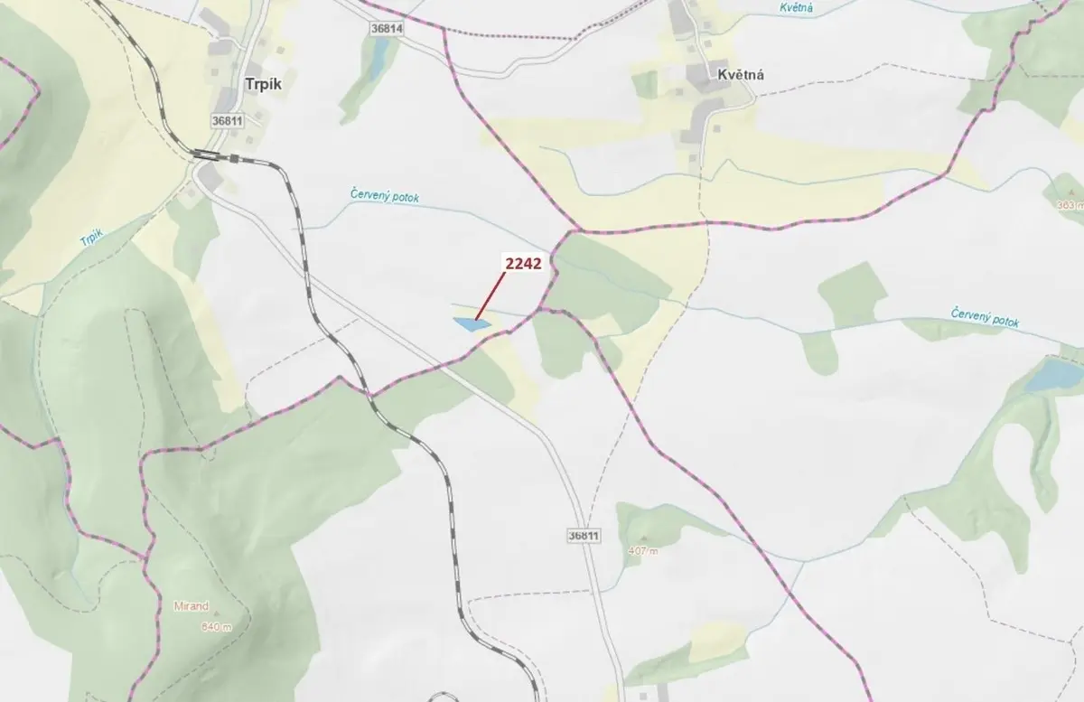 Prodej pozemku 3972 m², Trpík