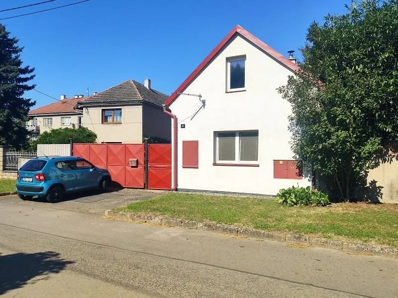 Prodej domu 250 m², Babice u Šternberka · Babice