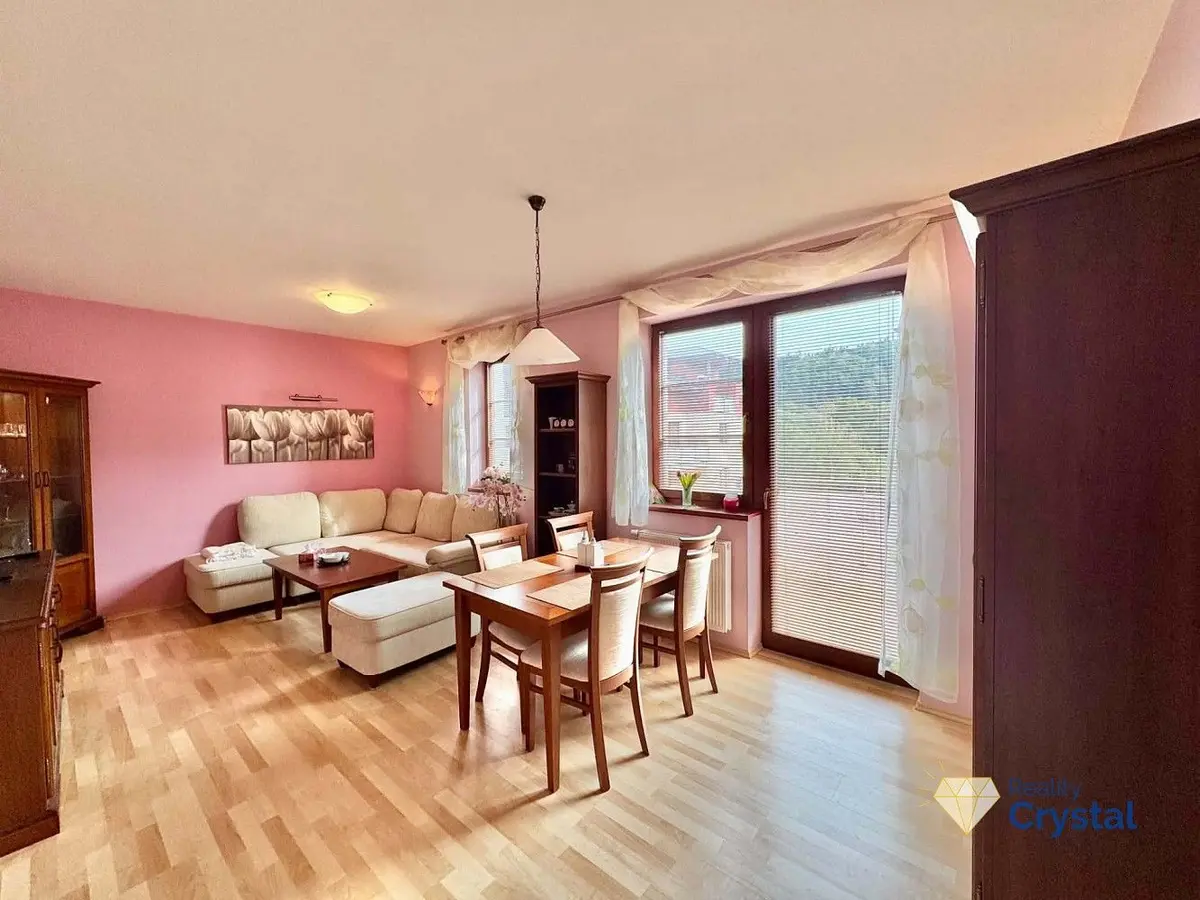 Pronájem bytu 2+1 67 m², Křižíkova · Mariánské Lázně