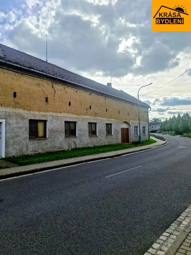 Prodej domu 250 m², Loučany na Hané · Loučany