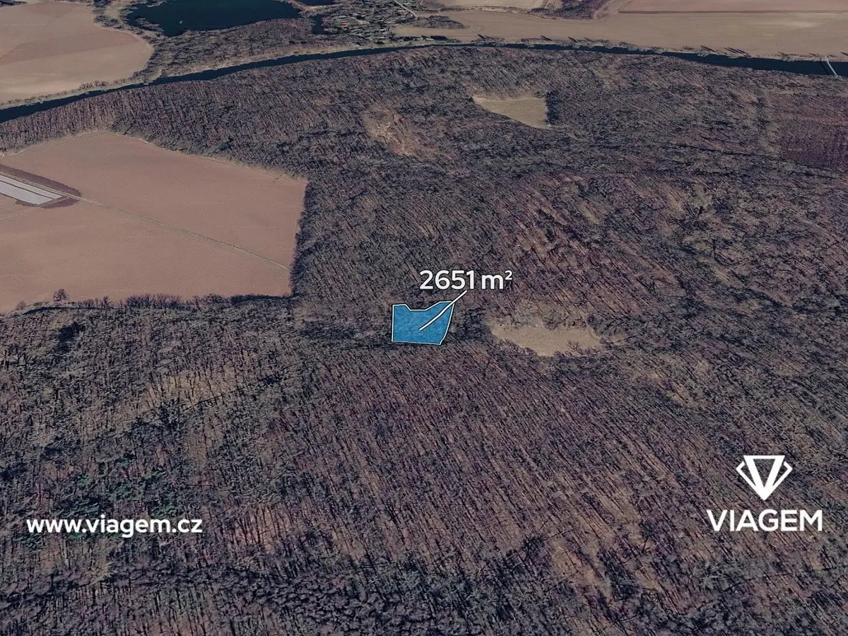 Prodej pozemku 1325 m², Přerov nad Labem