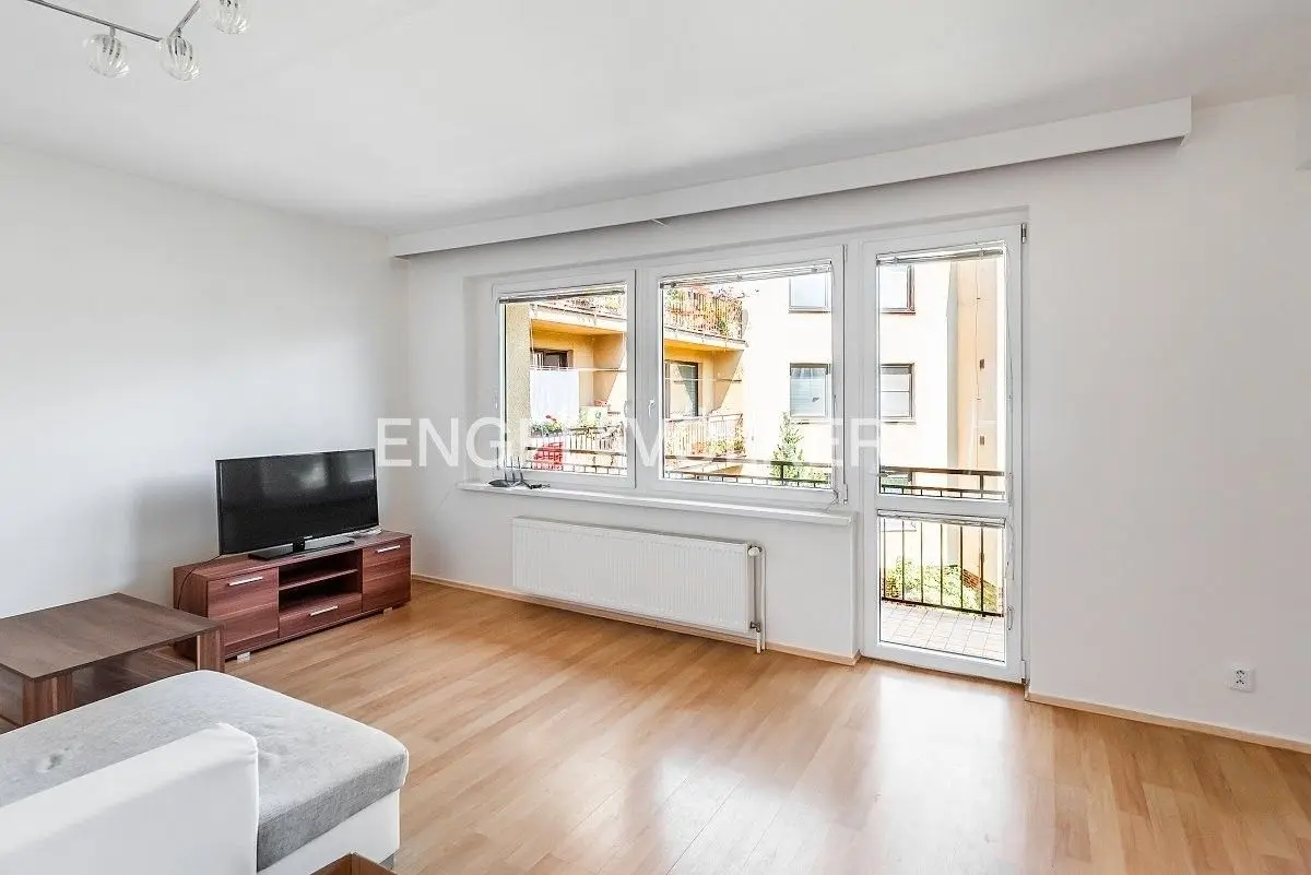 Pronájem bytu 4+kk 83 m², U mlýna · Záběhlice