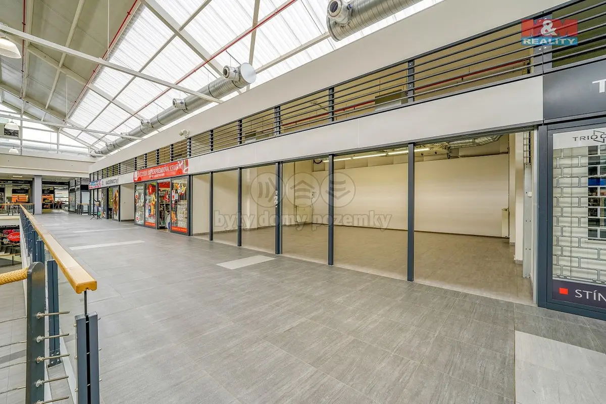 Pronájem komerčního prostoru 68 m², Masarykova · Doubravka · Plzeň