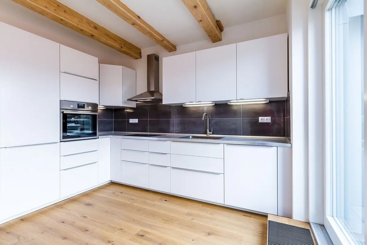 Pronájem bytu 2+1 76 m², Slávy Horníka · Košíře