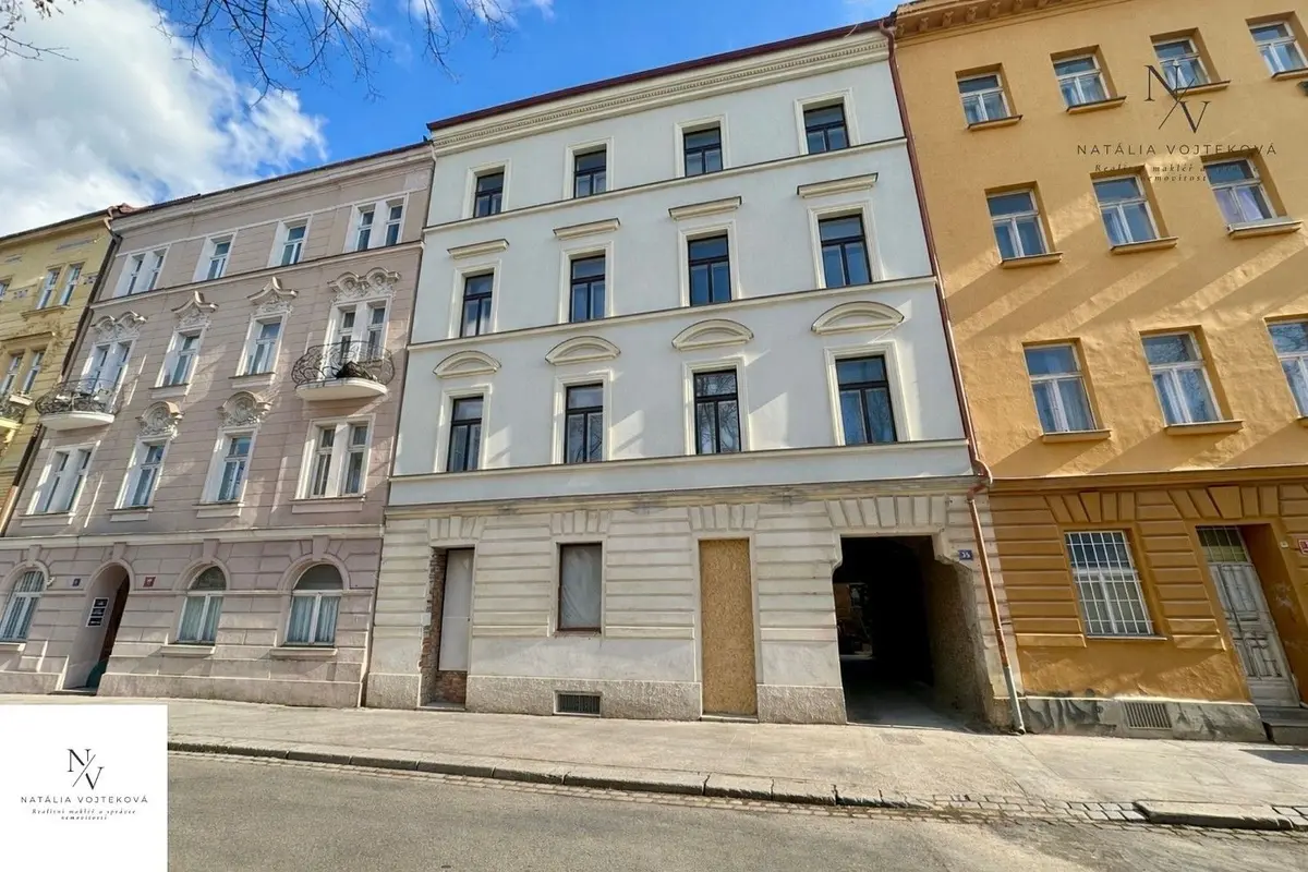 Pronájem komerčního prostoru 105 m², Nad Královskou oborou · Bubeneč