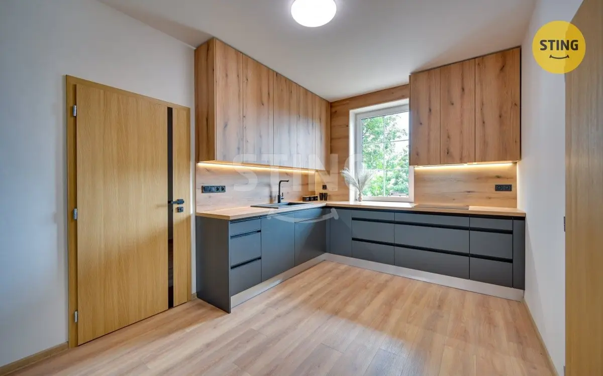 Prodej bytu 4+1 105 m², Dolní Temenice · Šumperk