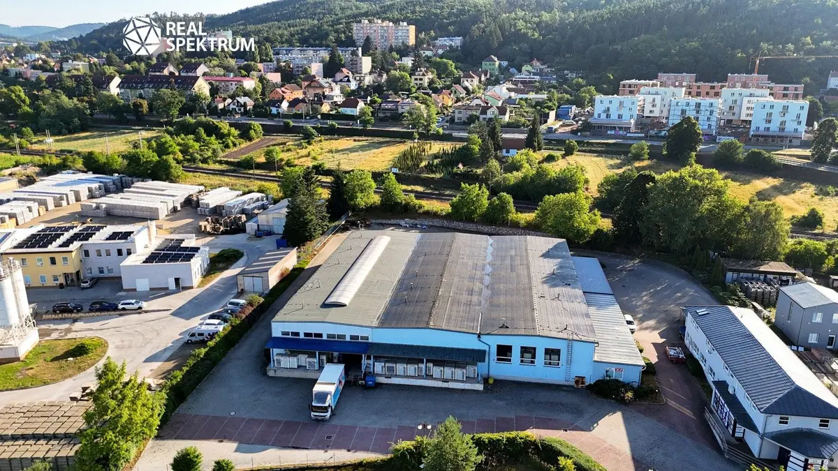 Pronájem komerčního prostoru 2908 m², Olbrachtova · Tišnov