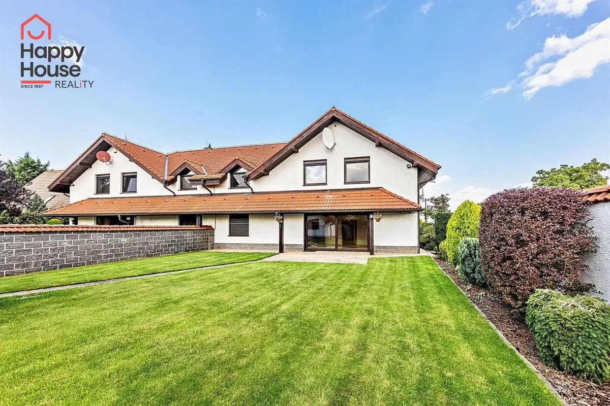 Pronájem domu 300 m², Do Oříšků · Horoměřice