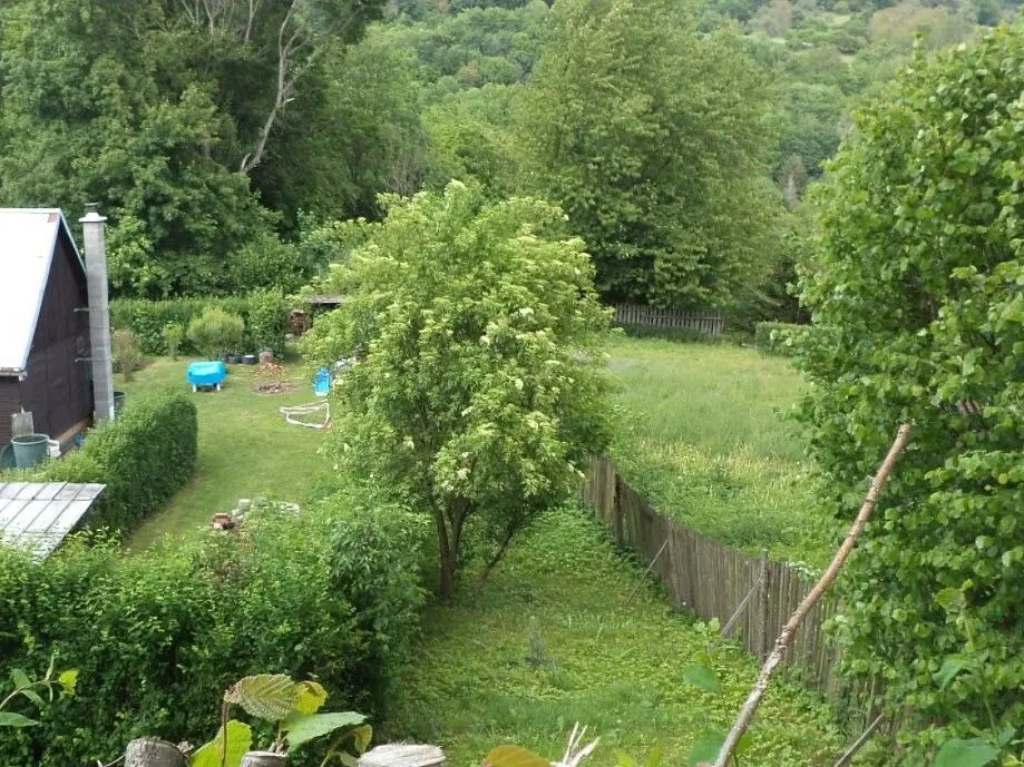 Prodej pozemku 159 m², Horní Zálezly · Malečov