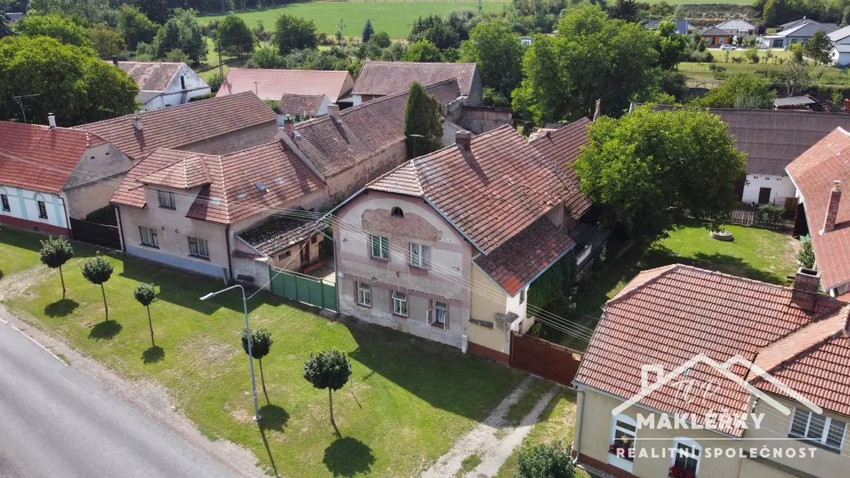 Prodej nemovitosti 168 m², Močovice