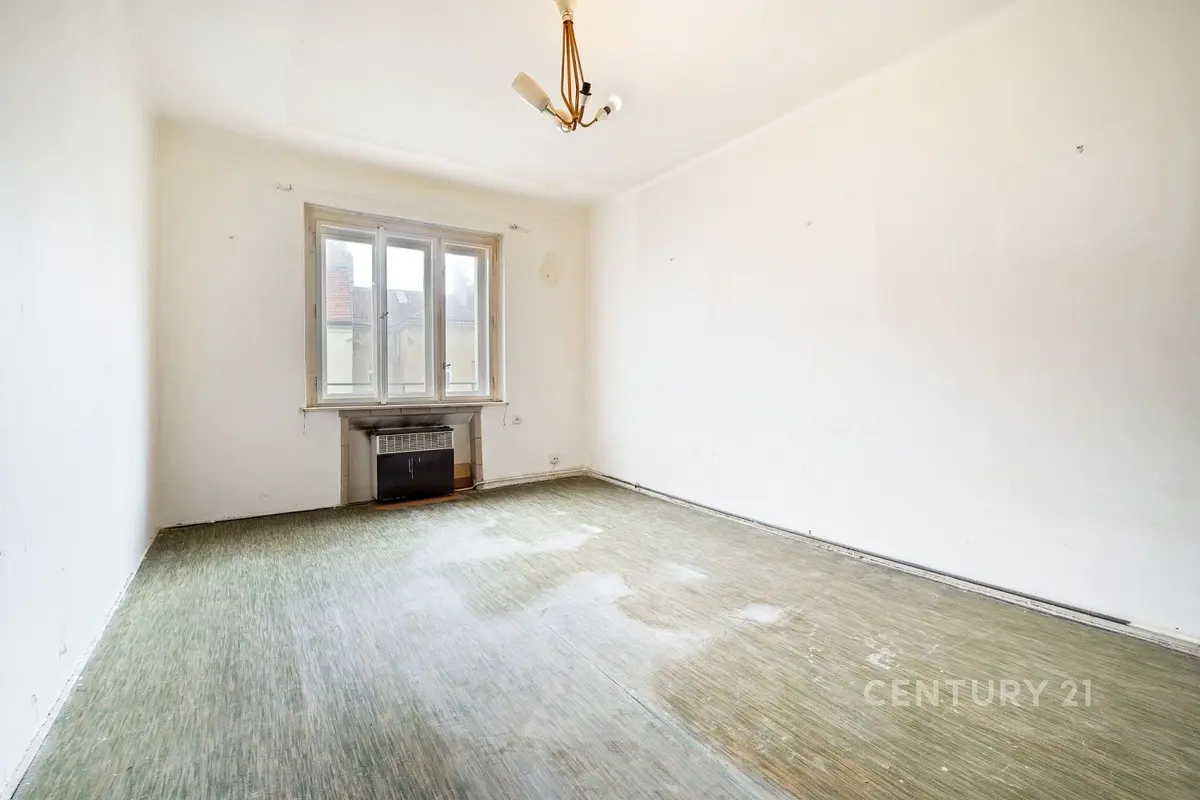 Prodej bytu 1+kk 30 m², Holandská · Vršovice