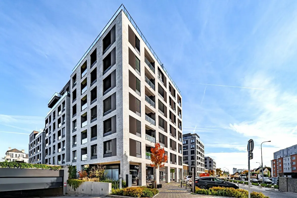 Prodej nemovitosti 13 m², Počernická · Strašnice