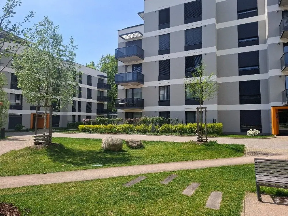Prodej komerčního prostoru 85 m², Nurmiho · Hostivař