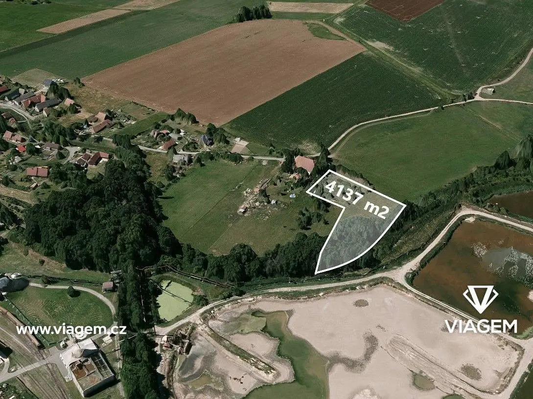 Prodej pozemku 4137 m², České Meziříčí