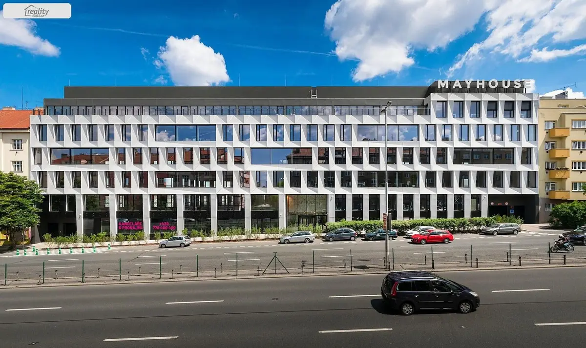 Pronájem komerčního prostoru 850 m², 5. května · Nusle