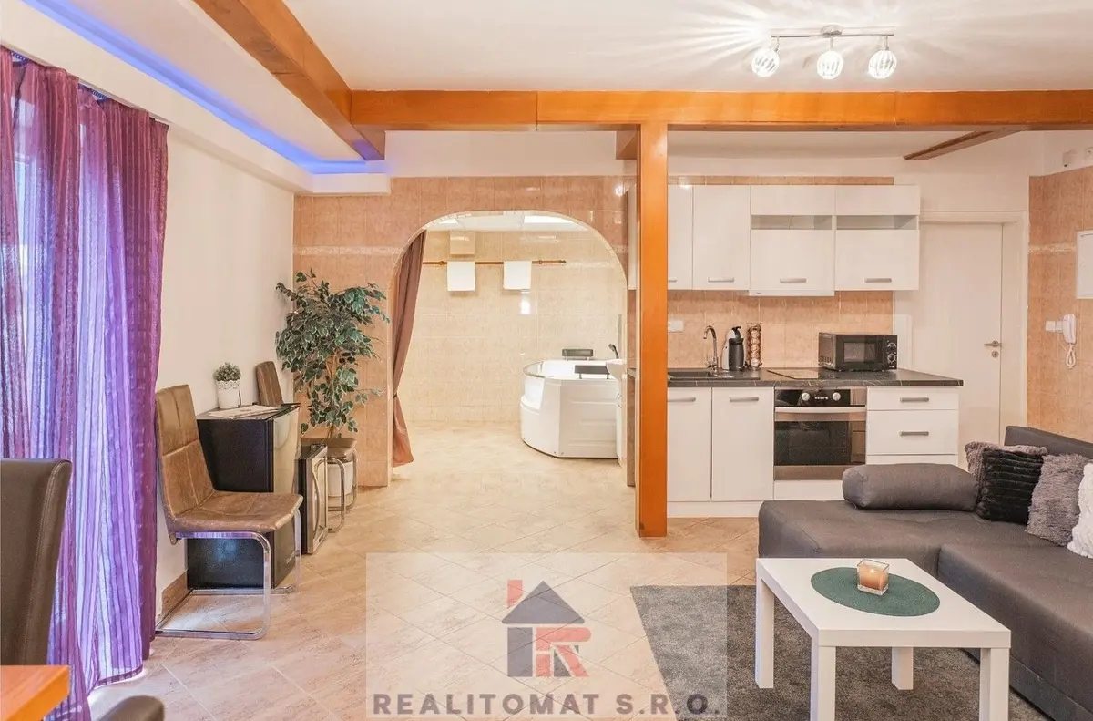 Prodej bytu 1+kk 55 m², Peroutkova · Jinonice