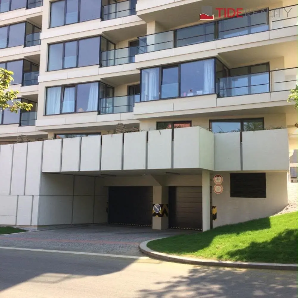 Pronájem nemovitosti 15 m², Pod Děkankou · Nusle