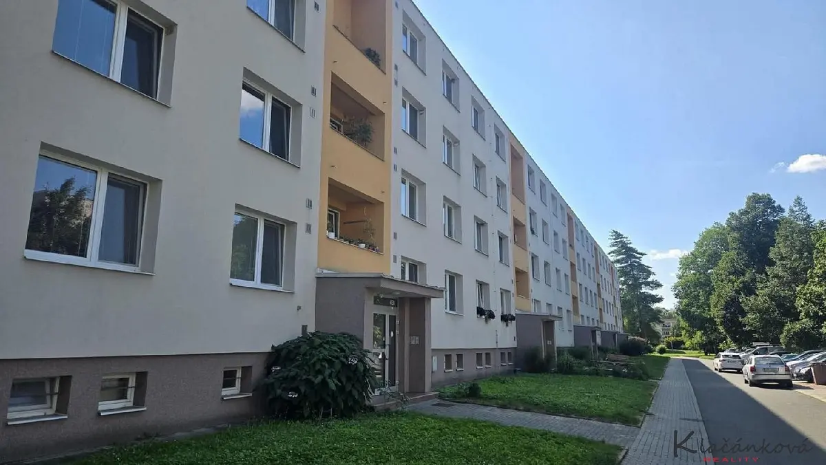 Prodej bytu 1+1 38 m², Zborovská · Bartošova čtvrť · Zlín