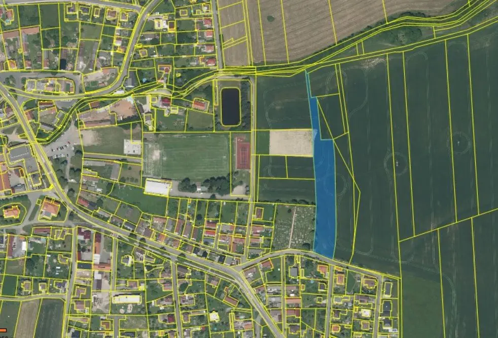 Prodej pozemku 6976 m², Volduchy