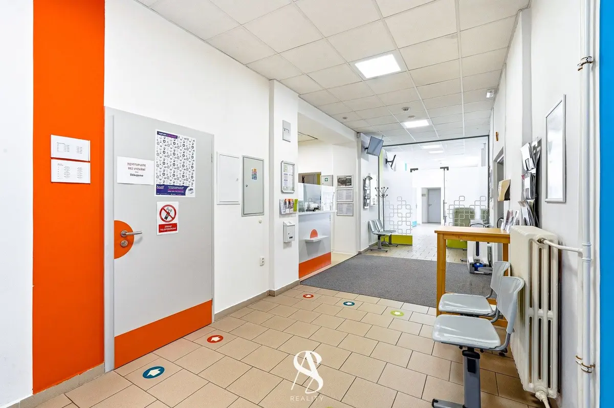 Prodej komerčního prostoru 405 m², Na Šibeníku · Olomouc-západ · Olomouc