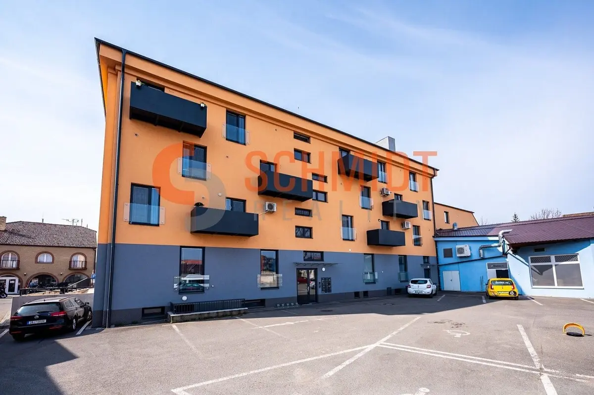 Prodej nemovitosti 12 m², U Stadionu · Břeclav