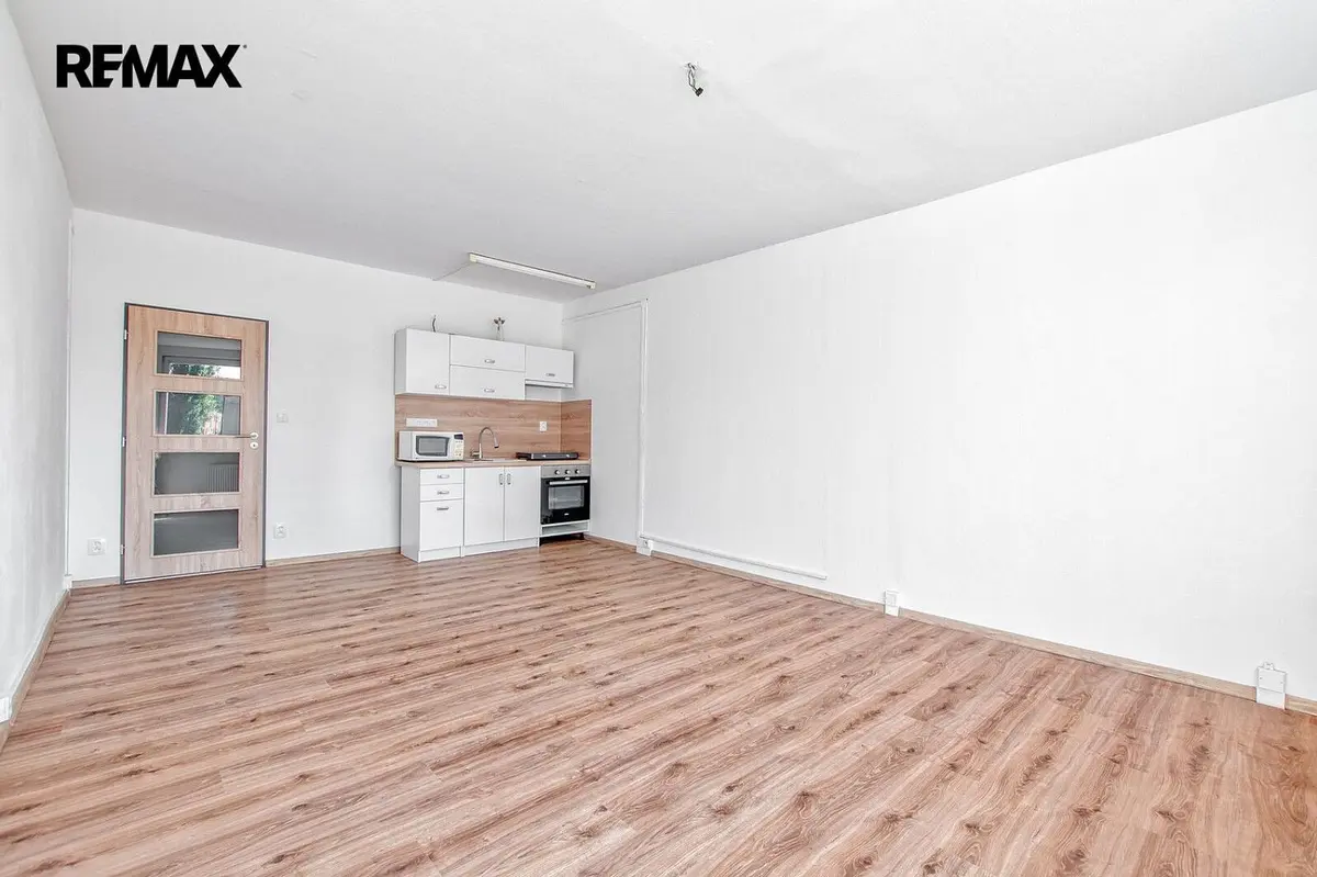 Pronájem bytu 1+kk 32 m², Tovární · Záblatí · Bohumín